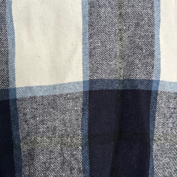 NWOT Blue Cropped Plaid Shacket - Picture 9 of 9